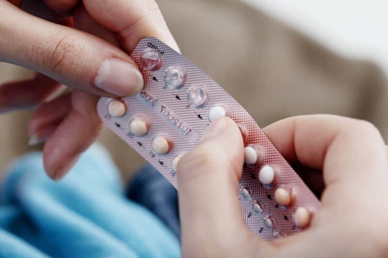 CBD et pilule contraceptive sont-ils compatibles | CBDissimo